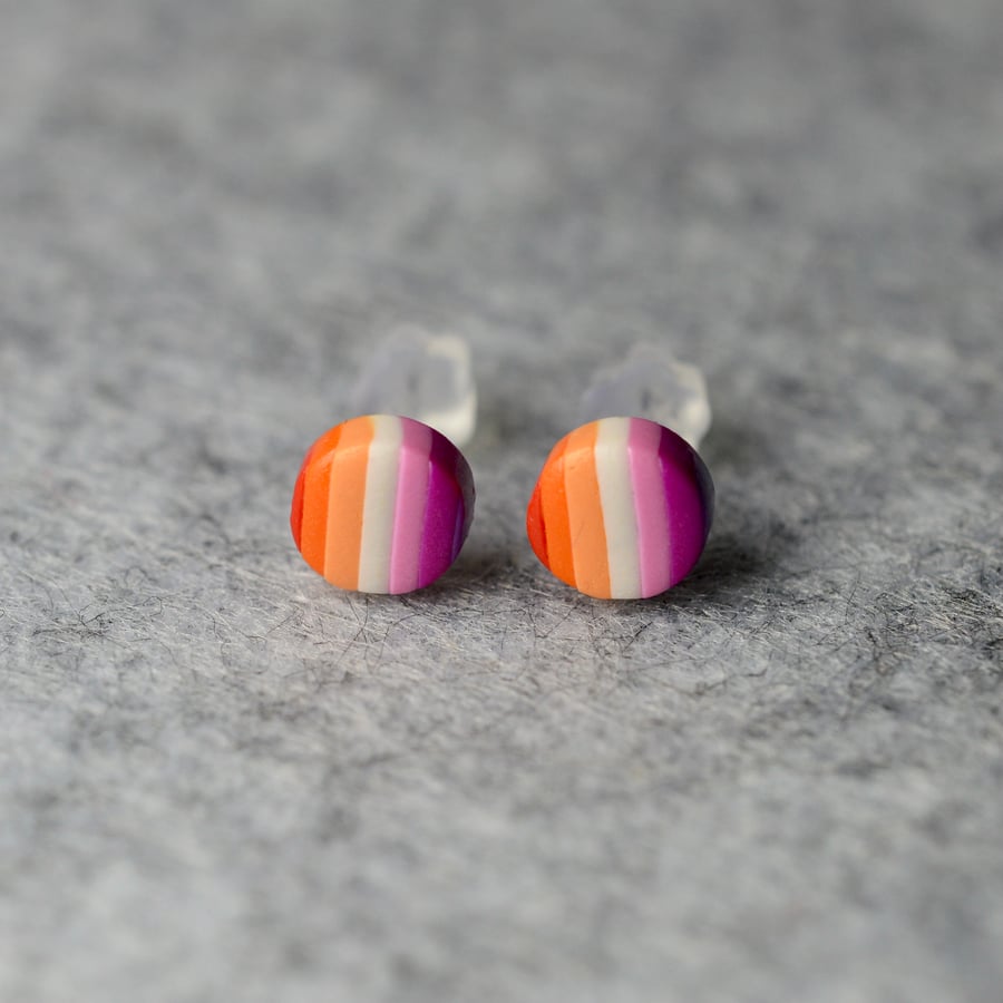 Small Lesbian Pride Earrings 