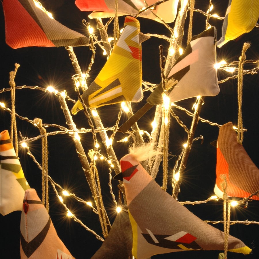 12 Birds Hanging Decorations
