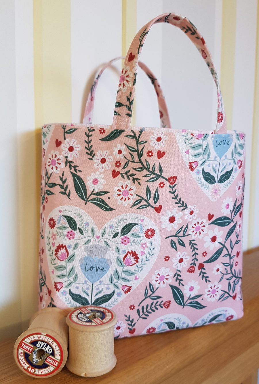 Reusable fabric gift bag: teddy love