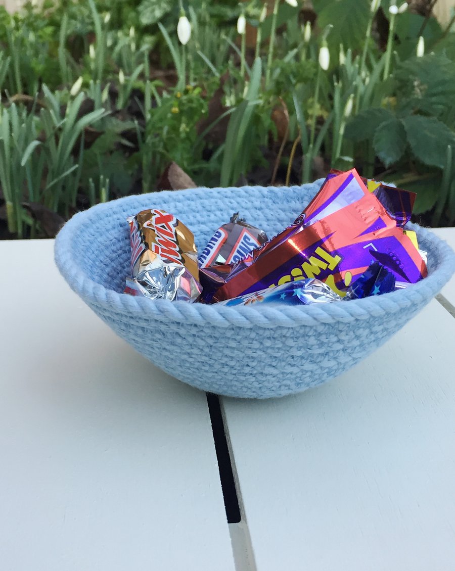 Blue Decorative Macrame Bowl