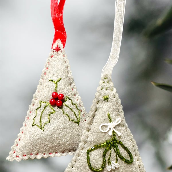 Set of 2 Christmas tree baubles, hand embroidered holly, mistletoe, seed beads 
