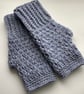 FINGERLESS MITTS , gloves ' Erme Trail '. Soft Wool blend. Blue. - Image 3