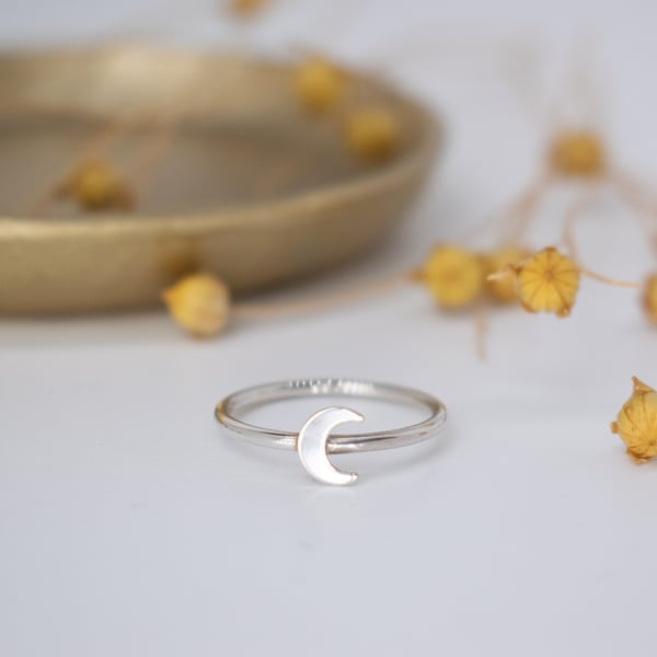 Moon Ring, Silver Ring with Crescent Moon