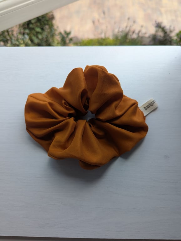 Scrunchie - Burnt Orange 