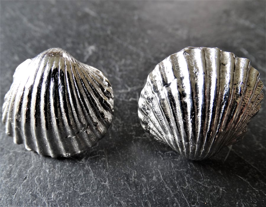 Sterling silver cockle shell cufflinks