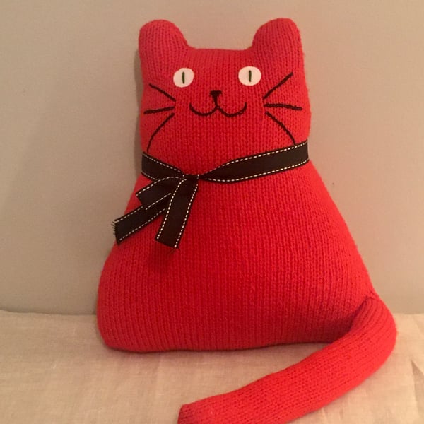 Red cat hand knitted  doll - folksy Christmas 2026