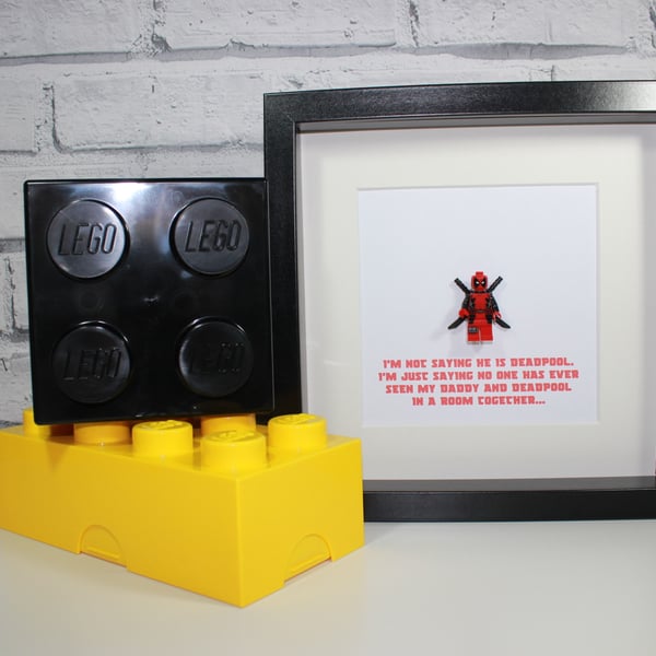 DEADPOOL - I'm not saying - Fathers Day Special - Framed minifigure - Dad - Dadd