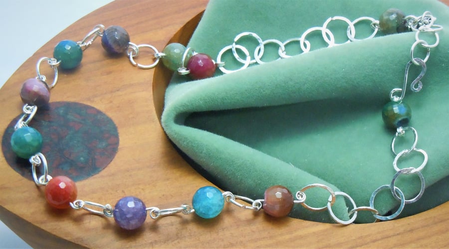 Handcrafted necklace with semi-precious faceted Indian Agate beads