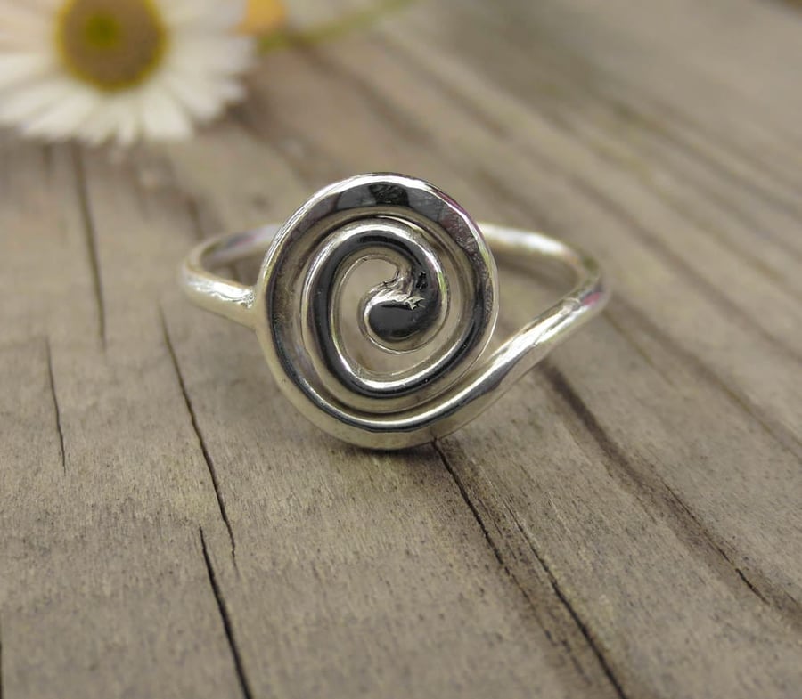 Sterling Silver Round Spiral Ring - made to order in your size