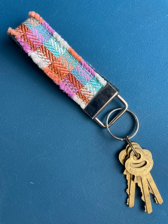  Hand Woven Key Ring Design 10