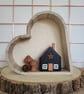 Little Spooky Halloween house - Image 2