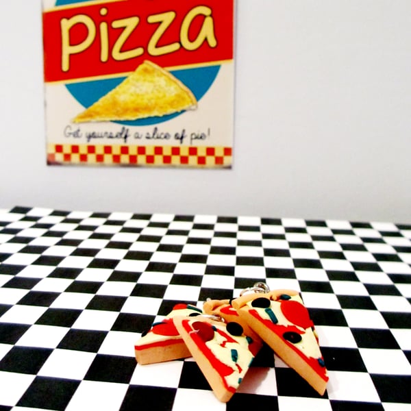 Retro pizza slice necklace OR keyring quirky, fun, unique, handmade, novel