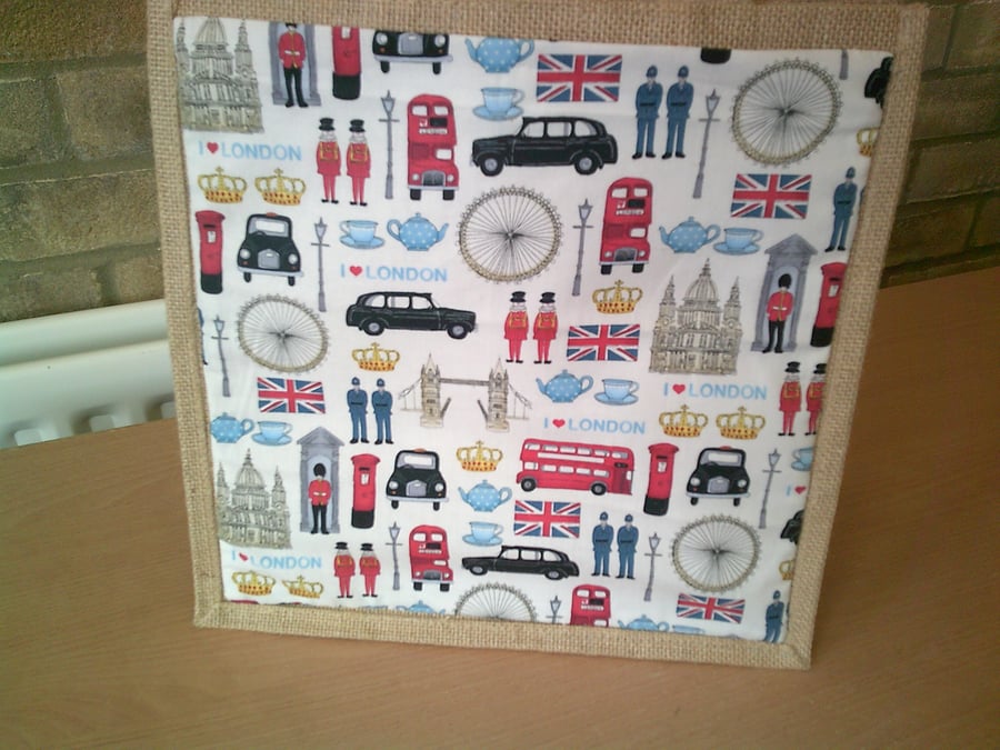 London Icons Medium Jute Bag