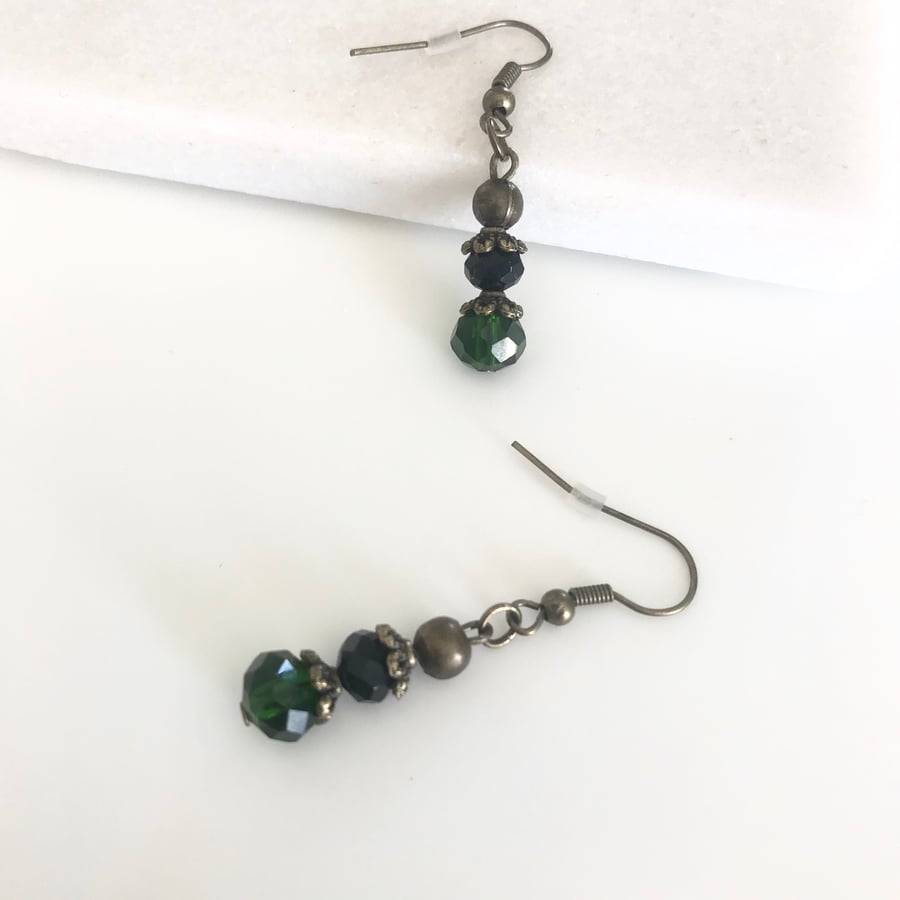 FREE P&P Dangle earrings with emerald green and black faceted glass beads 