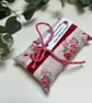 Tissue Holder: Red & Pink Rose - Image 7
