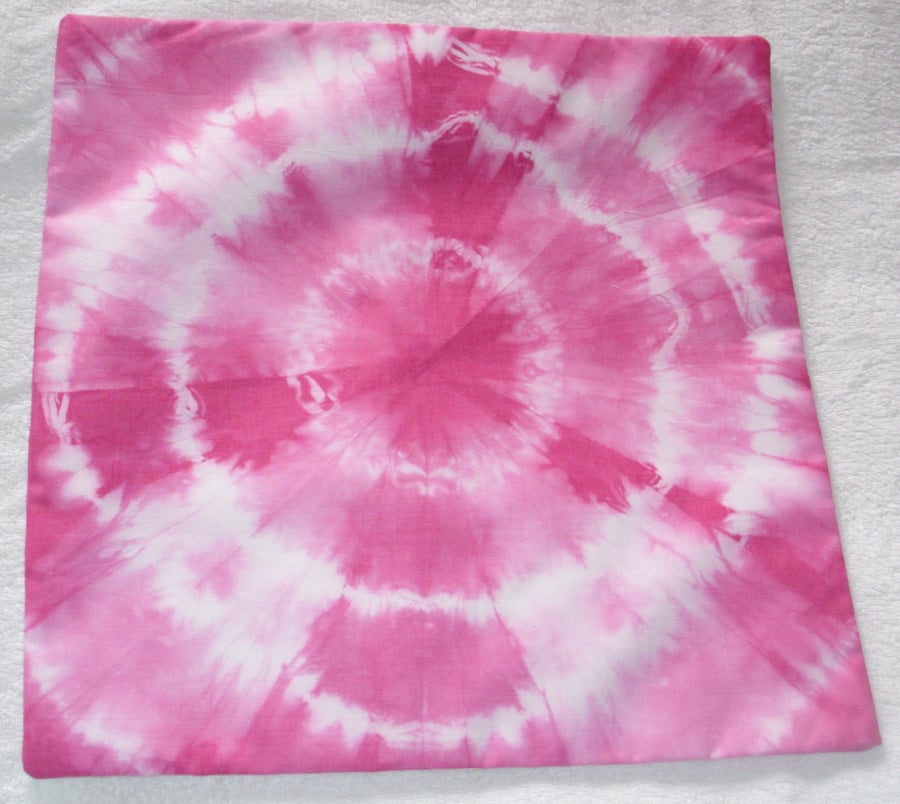 Pale Pink tie dye cushion,spirals and swirls