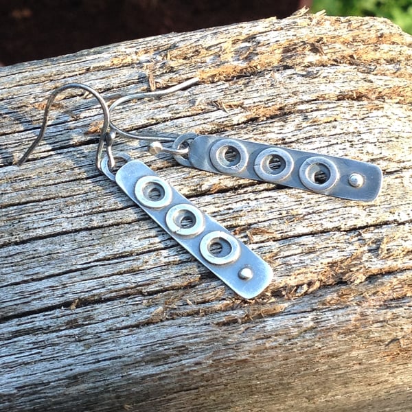 Porthole dangle earrings