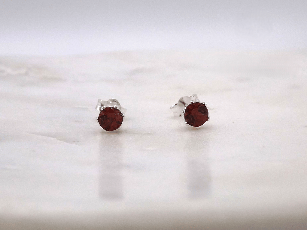 Garnet Facet 4mm Gemstone Sterling Silver Stud Earrings.