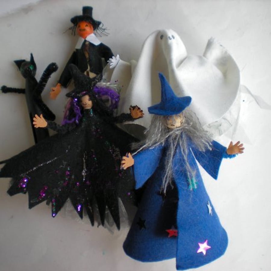 Peg Doll Set Halloween family PDF from WonkyGiraffe