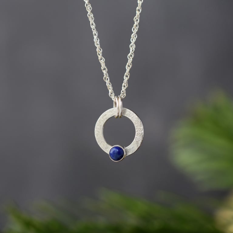 Textured silver circle necklace with lapis lazuli stone 