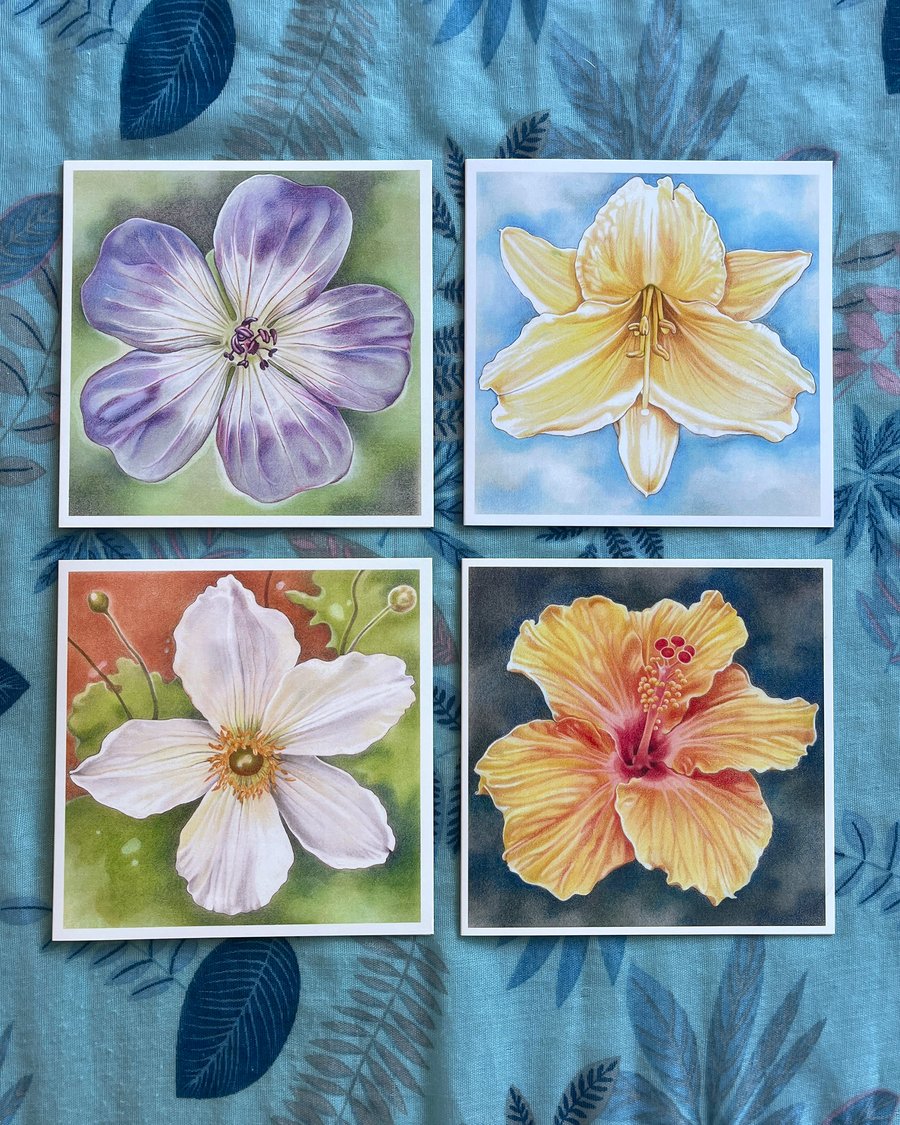 Pack of 4 x Flower Cards – Hibiscus, Anemone, Geranium, Daylily illustrations