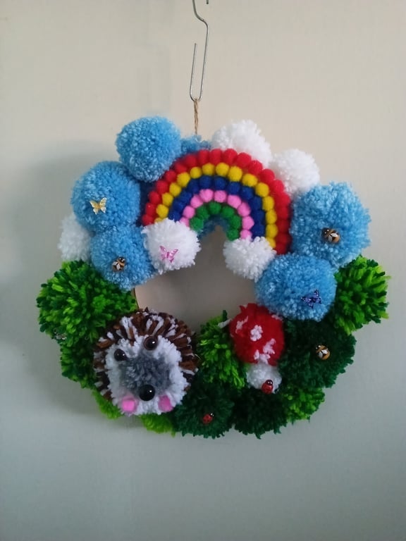 Pom pom hedgehog wreath