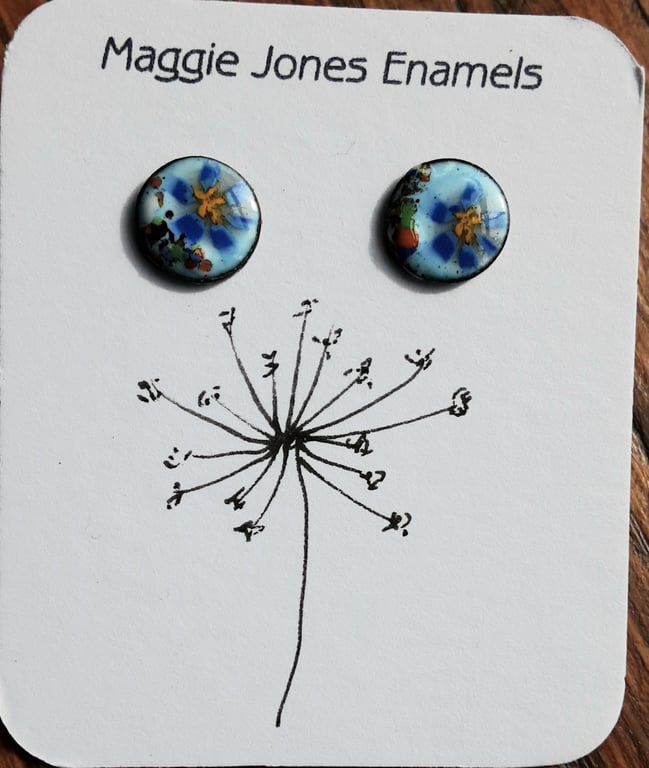 Round stud earrings - 9mm - Enamelled with sterling silver post -FLORAL