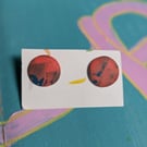 Colourful marbled stud earrings in orange and blue