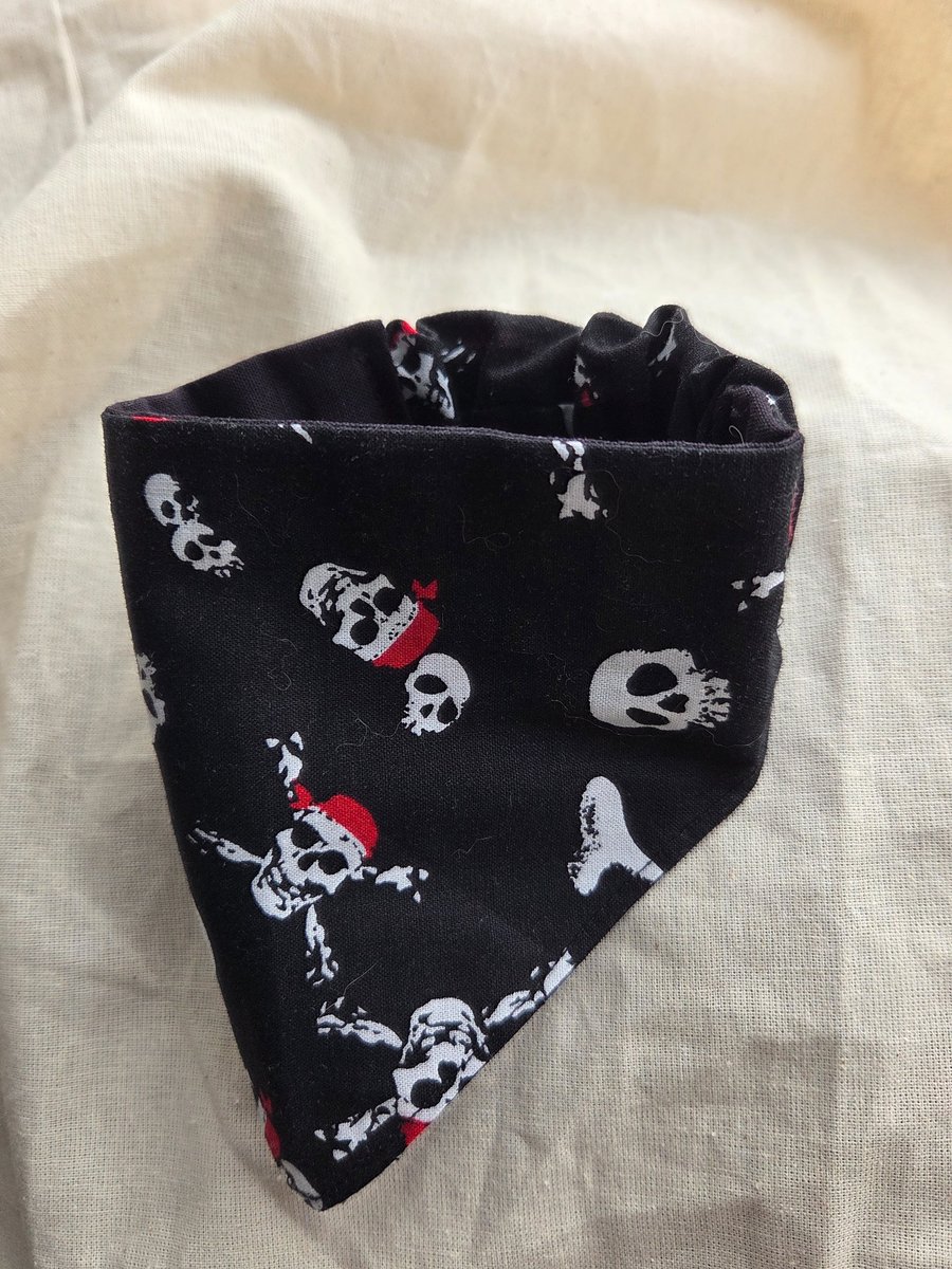 Elasticated slip-on Dog Bandana - Size S