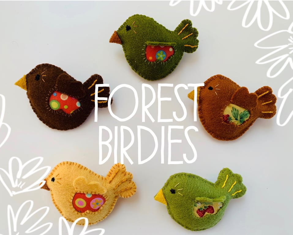 Forest Birdie Felt Brooch 