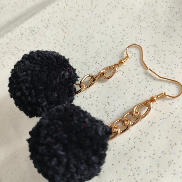 Handmade pom pom earrings 