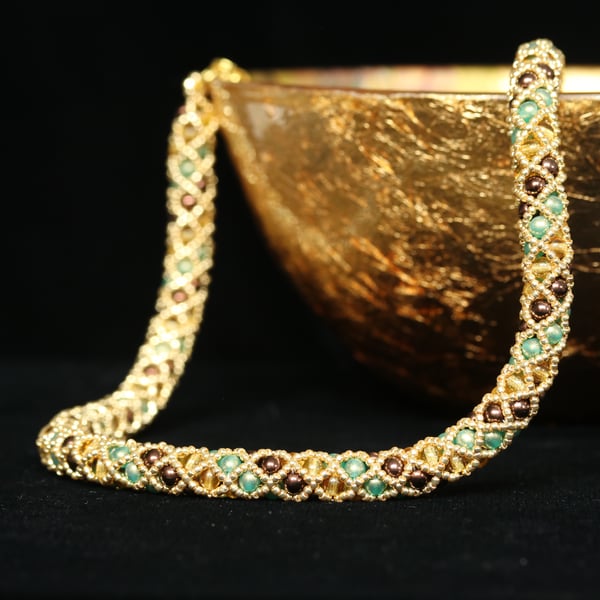 Gold, Green and Brown Netted Necklace 