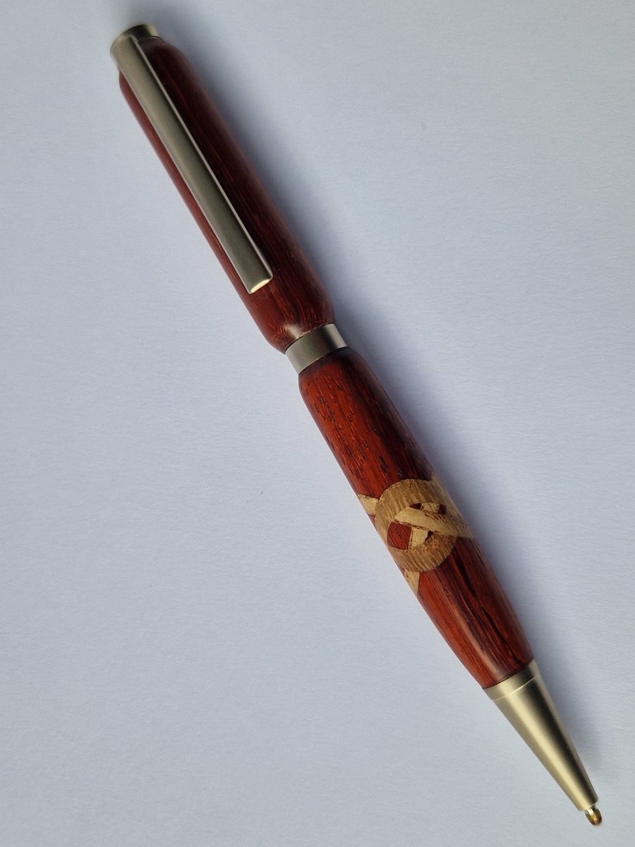 Redwood Pen with Inlaid Oak Celtic Cross - Lathe Turned Wooden Writing Pen