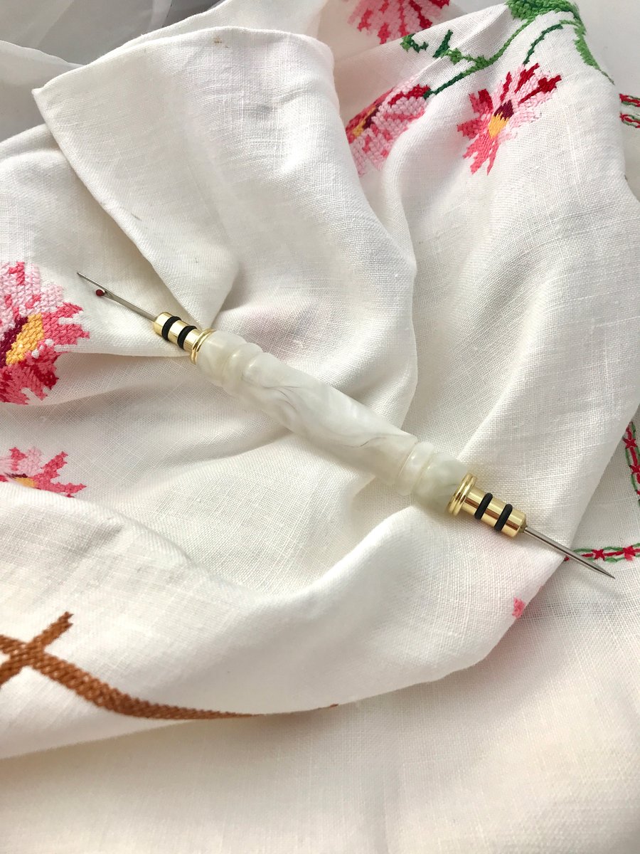 Hand-turned acrylic seam ripper with stiletto