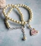 Elegant Cream Glass Pearl and Floral Heart Necklace - Image 4