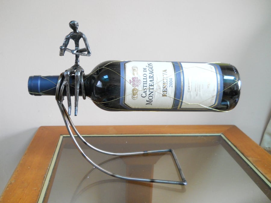 wine bottle holder