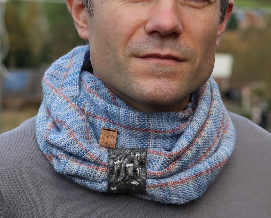 Hand Woven Cowl Light Blue with Dandelion Seed Embroidery