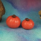 Pair of Pumpkins ... Magic! OOAK Sculpt by artist Ann Galvin