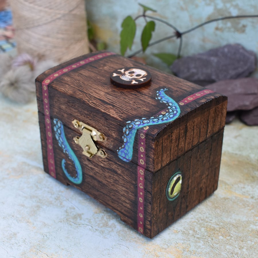 Pyrography pirate chest, small rustic wooden felt lined box with skull 