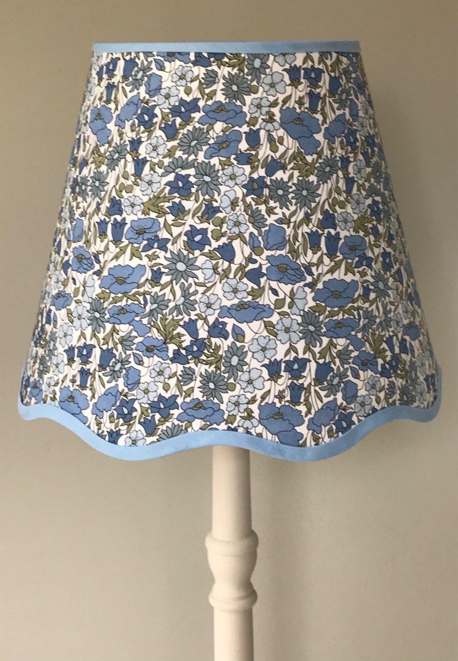 NEW LIBERTY BETSY ANNE - HANDMADE SCALLOPED LAMPSHADE