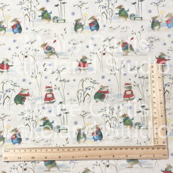 Skating Mice cotton quilt fabrics from quarter metre