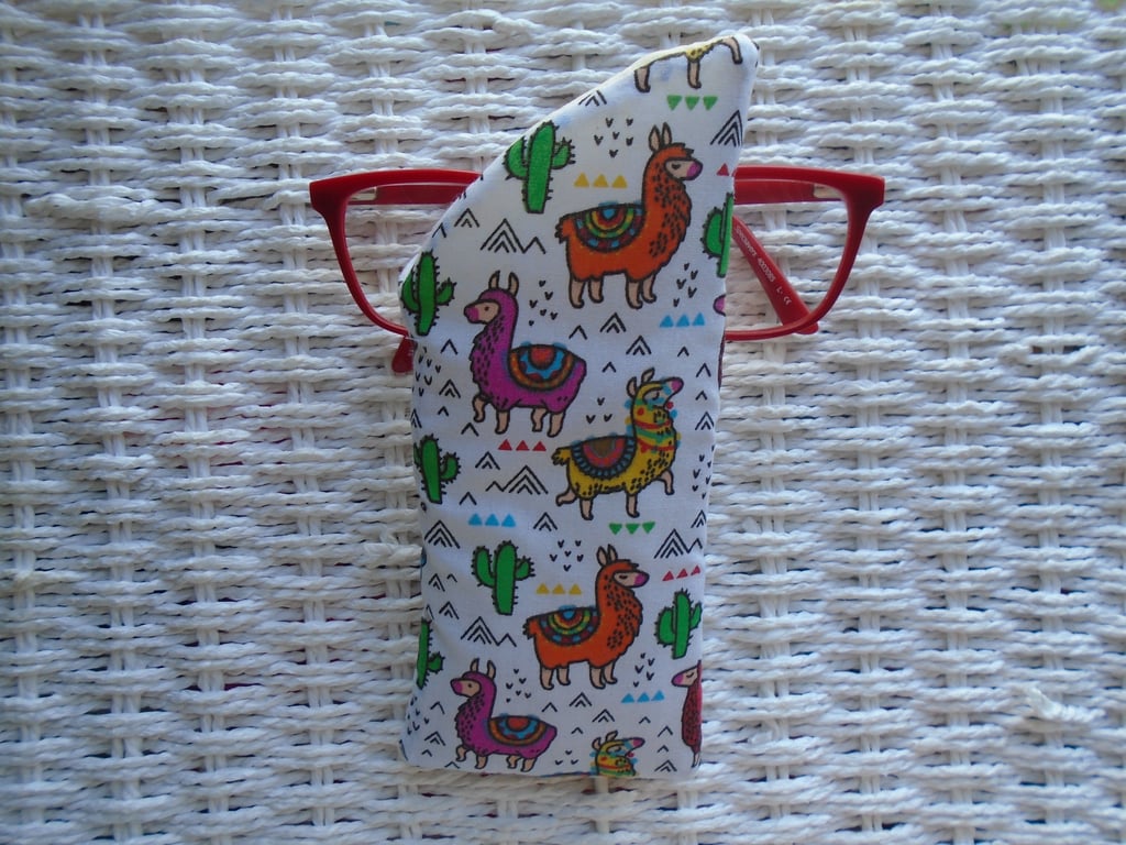 Llama or Alpaca White Glasses Case 