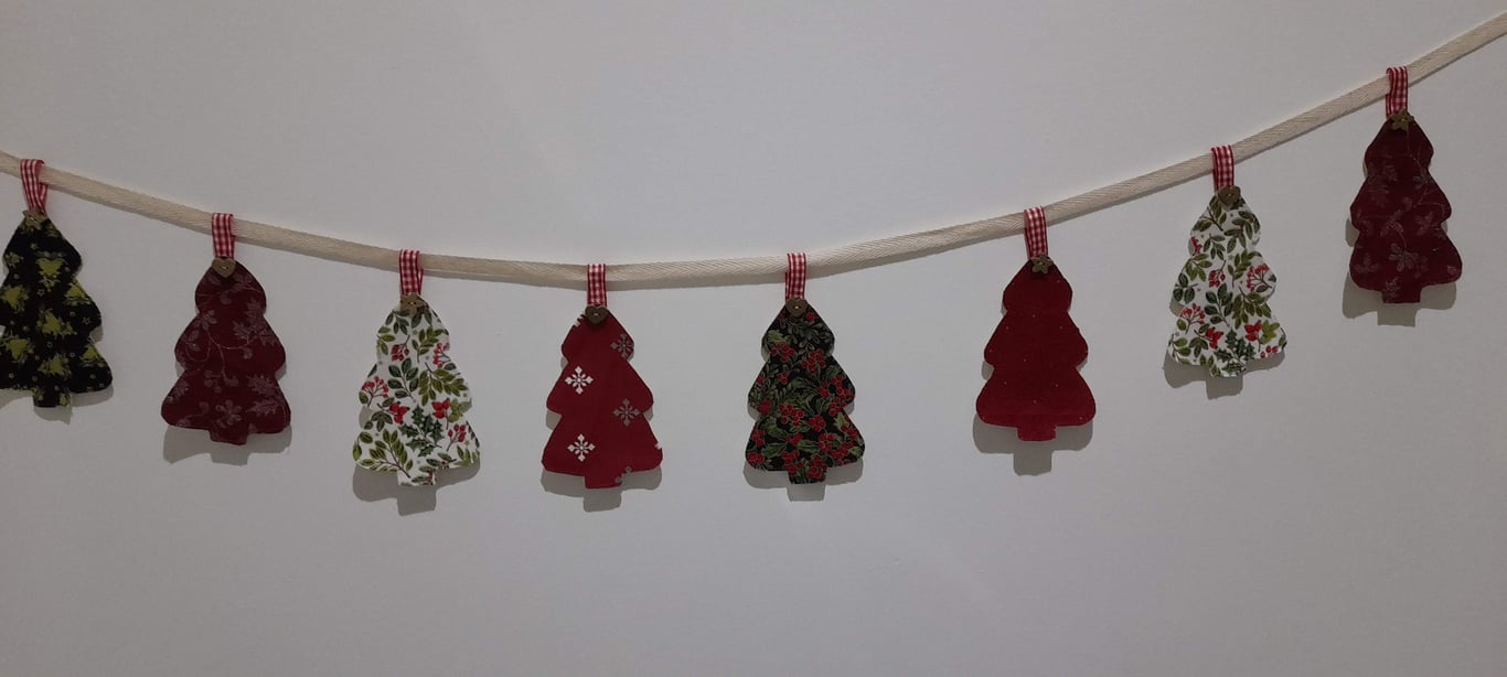 Christmas tree fabric bunting