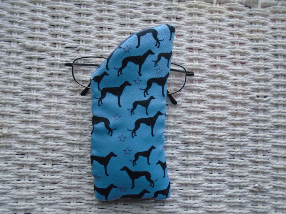 Greyhound Saluki or Whippet Glasses Case Lined & Padded 