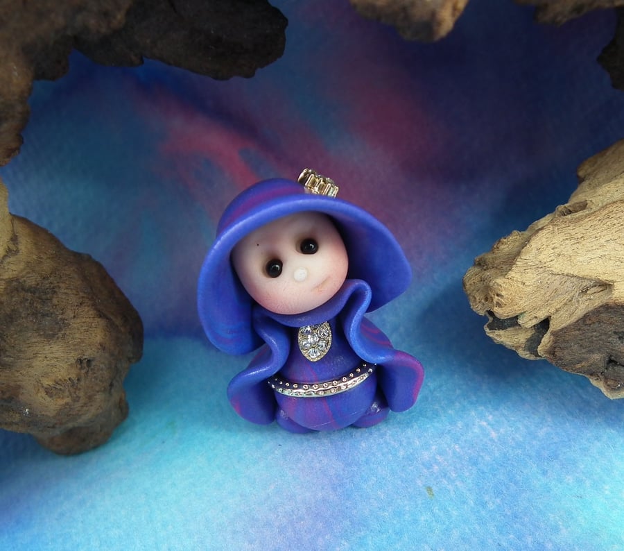 Tiny Gnome Maiden 'Jeste' 1.5" OOAK Sculpt by Ann Galvin