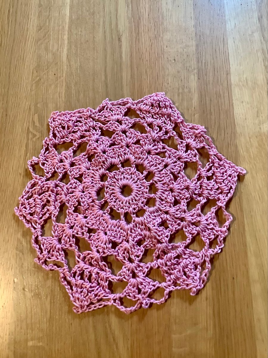 Cotton Placemat Crochet Doily Peony Pink