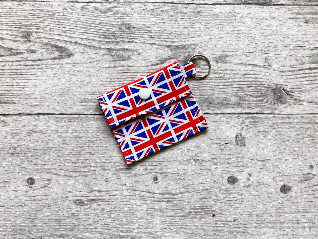 Union Jack round tin lip balm keyring, keychain. Lipstick holder.