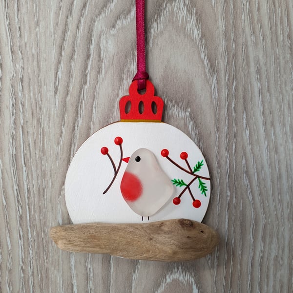 Sea glass and driftwood ROBIN