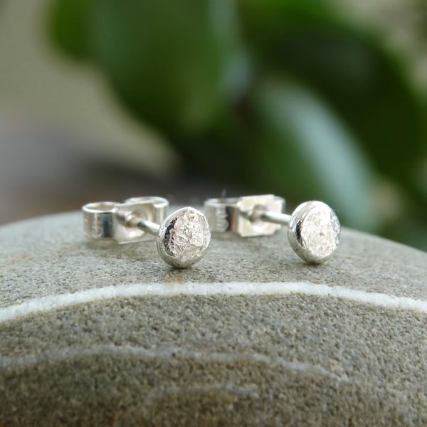 Tiny textured dot circle stud earrings - recycled sterling silver