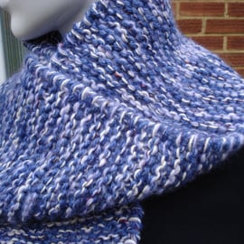 Gift For Him Or Her A Five Yarn Chunky Scarf With A Touch Of Sparkle (R224)